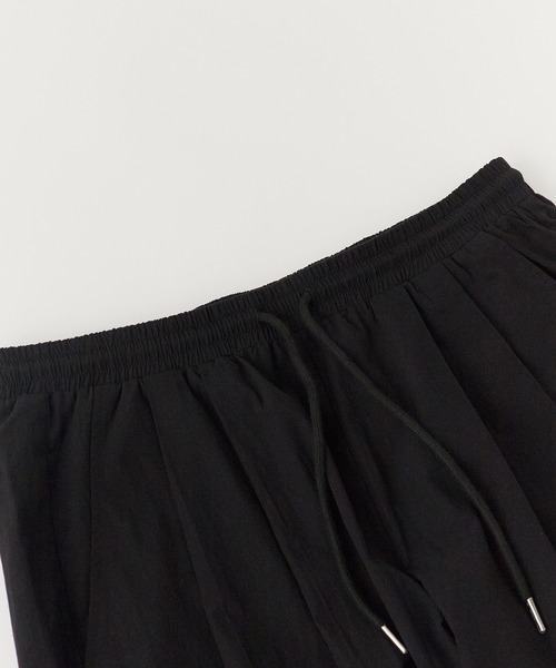 OK YESTERDAY(オッケーイエスタデイ)の「OK YESTERDAY / オーケー イエスタデイ 2タック ワイド イージーパンツ / 2-TUCK WIDE EASY PANTS / 2026年 夏 夏服(その他パンツ・メンズ・ブラック系その他/ブルー/ブラック/カーキ/ネイビー・M/L)」の9枚目の写真