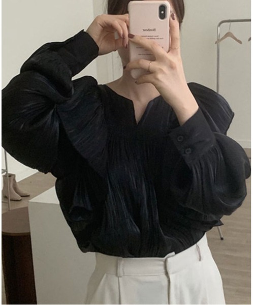 SallyLunn（サリーラン）の「Vネック フリルギャザーブラウス（シャツ/ブラウス・レディース・ホワイト/ブラック・LARGE/MEDIUM）」の12枚目の写真