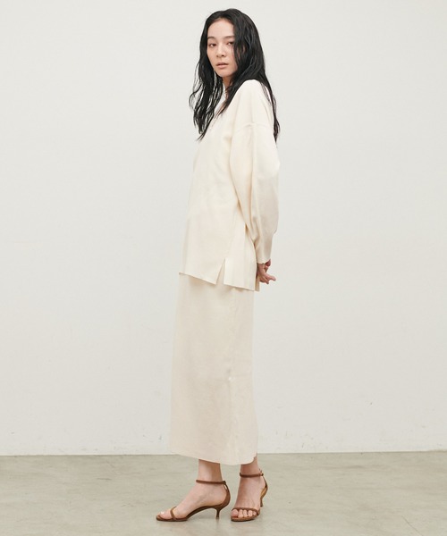 LARUTA（ラルータ）の「【LARUTA】UV接触冷感シンプルIラインニットスカート（スカート・レディース・グレー/ブラック/ブルー/オフホワイト・FREE）」の8枚目の写真