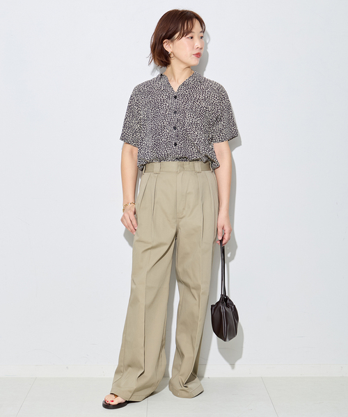 journal standard L'essage（ジャーナルスタンダードレサージュ）の「別注【LUSANA / ルサーナ】TINA SHIRTS：シャツ（シャツ/ブラウス・レディース・ブラック系その他/オートミール・SMALL）」の7枚目の写真