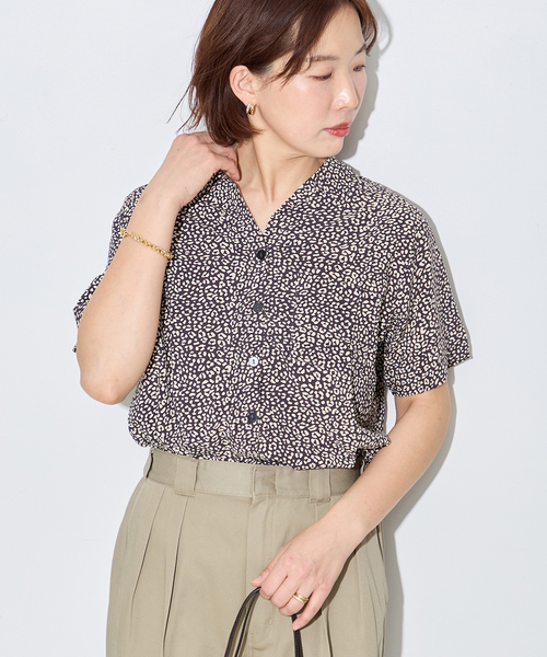 journal standard L'essage（ジャーナルスタンダードレサージュ）の「別注【LUSANA / ルサーナ】TINA SHIRTS：シャツ（シャツ/ブラウス・レディース・ブラック系その他/オートミール・SMALL）」の9枚目の写真