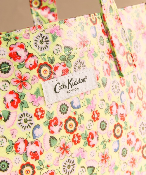 Cath Kidston(キャスキッドソン)の「スモール ブックバッグ Pearly Queen Ditsy(ハンドバッグ・レディース・イエロー・FREE)」の4枚目の写真