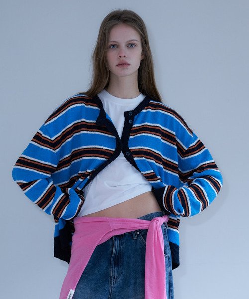 LARTIGENT(ラーティゼン)の「L23 OVERSIZED STRIPE CARDIGAN(NAVY)(カーディガン/ボレロ・レディース・その他・FREE)」の4枚目の写真