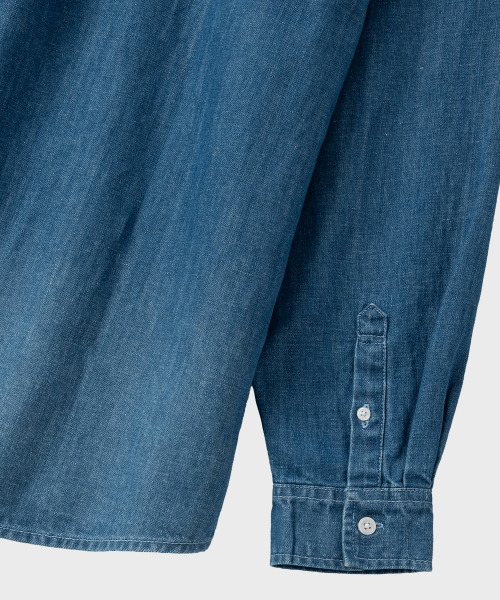 NONBLANK(ノンブランク)の「ウォッシングデニムLSシャツ_ライトブルー(シャツ/ブラウス・メンズ・ライトブルー・MEDIUM/LARGE/X-LARGE/SMALL)」の7枚目の写真