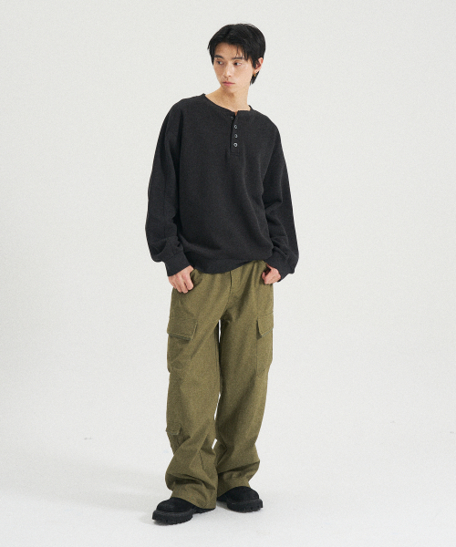 SLOWACID（スローアシッド）の「ウォッシュドヘンリーネックスウェットシャツ[ブラック]（スウェット・レディース・その他・SMALL/MEDIUM/LARGE）」の2枚目の写真