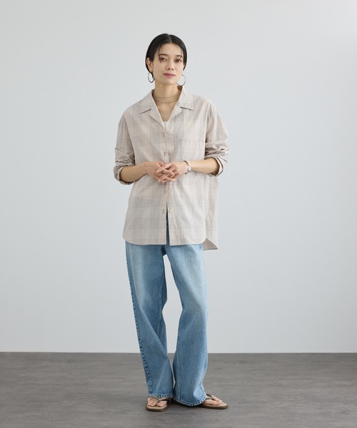 SALON adam et rope'(サロン アダム エ ロペ)の「エンザイムコットンオープンカラーシャツ / FABRICA(シャツ/ブラウス・レディース・ブルー系その他4/ベージュ・FREE)」の6枚目の写真