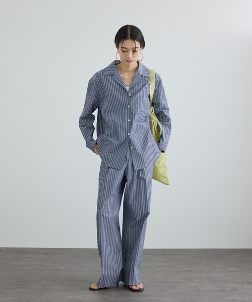 SALON adam et rope'(サロン アダム エ ロペ)の「エンザイムコットンオープンカラーシャツ / FABRICA(シャツ/ブラウス・レディース・ブルー系その他4/ベージュ・FREE)」の7枚目の写真