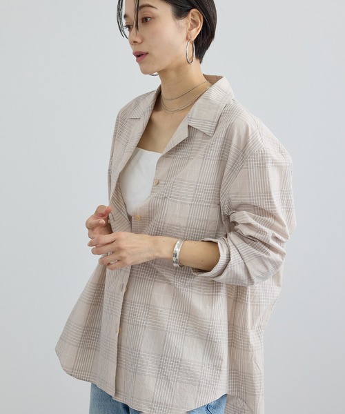SALON adam et rope'(サロン アダム エ ロペ)の「エンザイムコットンオープンカラーシャツ / FABRICA(シャツ/ブラウス・レディース・ブルー系その他4/ベージュ・FREE)」の8枚目の写真