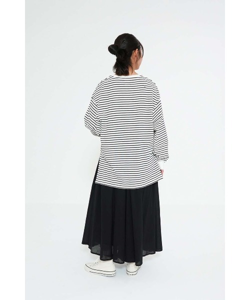 HEART MARKET(ハートマーケット)の「スリットゆったりチュニック(Tシャツ/カットソー・レディース・ブラック系/チャコール/ホワイト/ライム/ピンク/ブルー・FREE)」の9枚目の写真