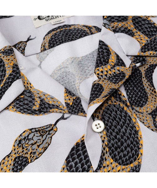 CALEE(キャリー)の「ALLOVER SNAKE PATTERN S/S SH(Tシャツ/カットソー・メンズ・ホワイト系その他・SMALL/MEDIUM/LARGE/X-LARGE/XX-LARGE)」の5枚目の写真