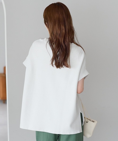PREFERIR（プレフェリール）の「体型カバー リップルダブルフェイス フレンチスリーブTシャツ｜きれい見えオーバーサイズ（Tシャツ/カットソー・レディース・ホワイト/ブラック/ブラウン・FREE）」の5枚目の写真