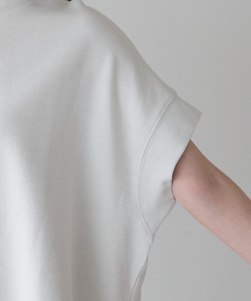 PREFERIR（プレフェリール）の「体型カバー リップルダブルフェイス フレンチスリーブTシャツ｜きれい見えオーバーサイズ（Tシャツ/カットソー・レディース・ホワイト/ブラック/ブラウン・FREE）」の18枚目の写真