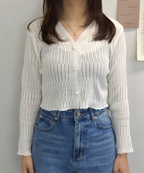 ALTROSE(アルトローズ)の「【2026SS】シアーVネック カーディガン(カーディガン/ボレロ・レディース・ブラック/ホワイト/グリーン・FREE)」の17枚目の写真