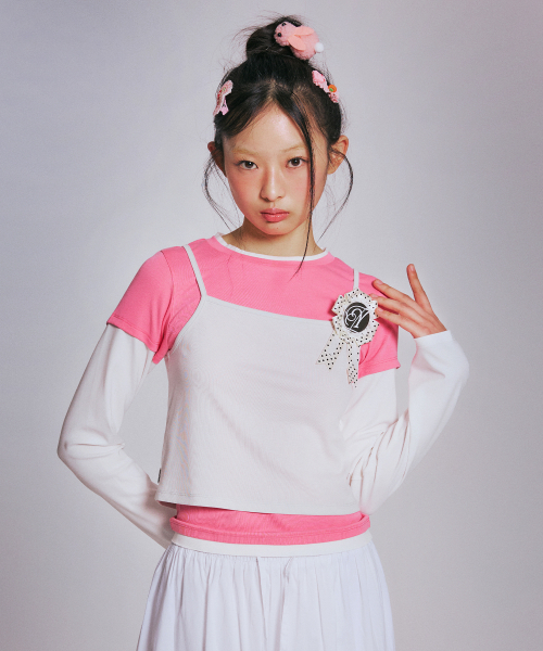 YOUHEE(ユヒ)の「3 LAYERED LONG SLEEVE T-SHIRTS_PINK(Tシャツ/カットソー・レディース・その他・FREE)」の1枚目の写真