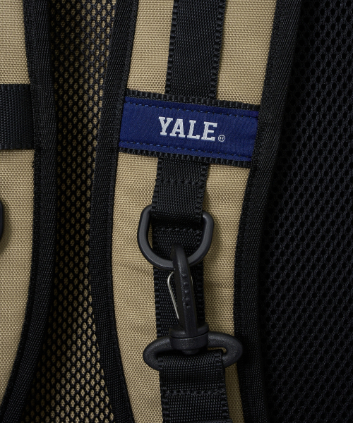 YALE(イェール)の「THINK PACK 45L_ベージュ(バックパック/リュック・レディース・その他・FREE)」の12枚目の写真