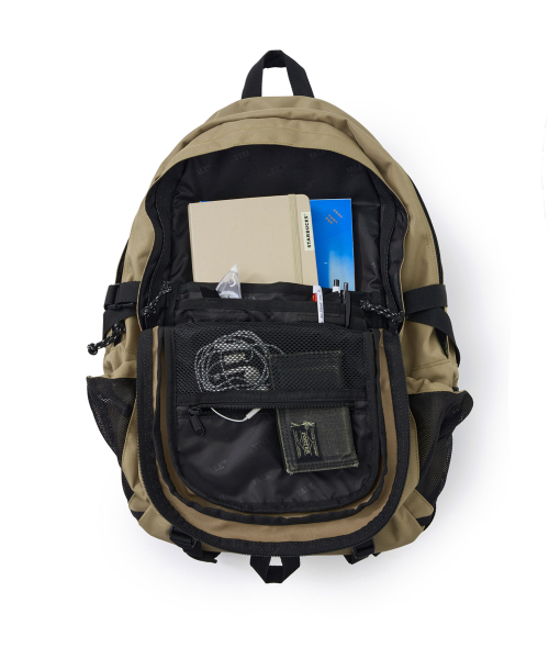 YALE(イェール)の「THINK PACK 45L_ベージュ(バックパック/リュック・レディース・その他・FREE)」の19枚目の写真