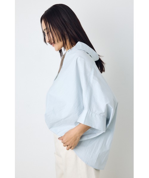 AZUL by moussy（アズールバイマウジー）の「フロントタック半袖ドルマンブラウス（シャツ/ブラウス・レディース・オフホワイト/サックスブルー/イエロー/ストライプ・SMALL/MEDIUM）」の17枚目の写真