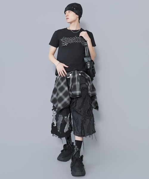 SPINNS(スピンズ)の「“キラッとロゴで差つく” 短丈半袖Tシャツ/ラインストーン(Tシャツ/カットソー・メンズ・ホワイト/ブラック系その他/ブラック/ピンク系その他・ONESIZE)」の17枚目の写真