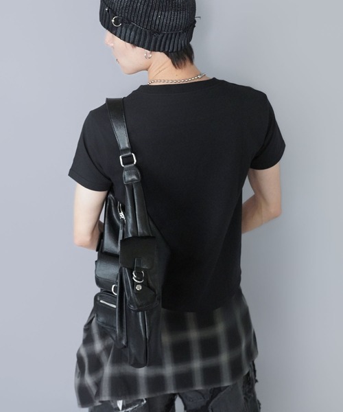 SPINNS(スピンズ)の「“キラッとロゴで差つく” 短丈半袖Tシャツ/ラインストーン(Tシャツ/カットソー・メンズ・ホワイト/ブラック系その他/ブラック/ピンク系その他・ONESIZE)」の22枚目の写真