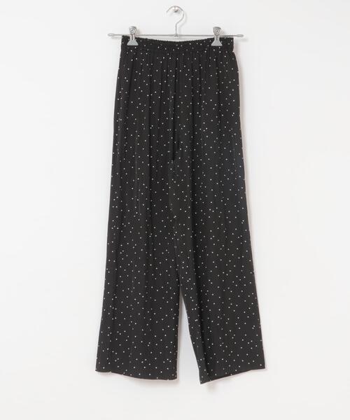 URBAN RESEARCH DOORS（アーバンリサーチドアーズ）の「『接触冷感/吸水速乾』ドットドライタッチリラックスパンツ｜イージー/ウエストゴム/機能性（その他パンツ・レディース・ネイビー/ブラック・FREE）」の7枚目の写真