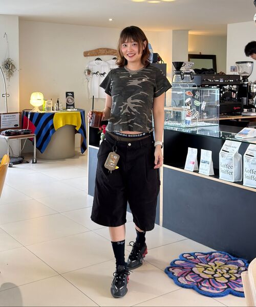 SLOW RECORD HOUSE(スローレコードハウス)の「ロゴワッフルクロップTシャツ_カモ(カーキ)(Tシャツ/カットソー・レディース・カーキ・1/2)」の9枚目の写真