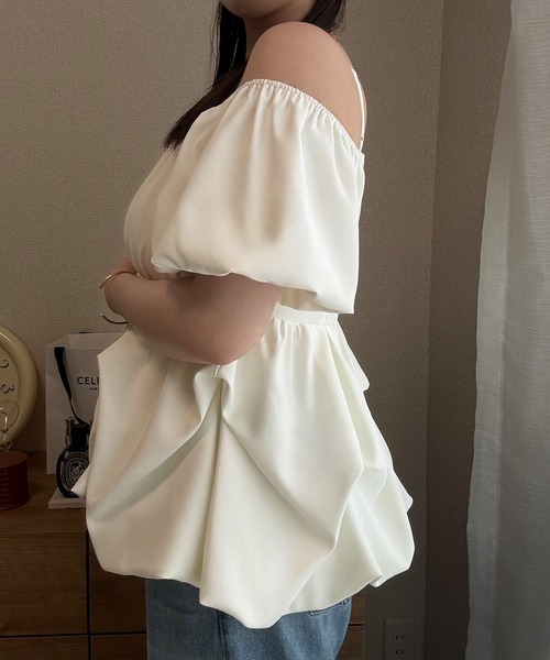 junoah（ジュノア）の「バルーンペプラムブラウス（シャツ/ブラウス・レディース・モカ/ホワイト/ブラック・SMALL/MEDIUM/LARGE）」の9枚目の写真