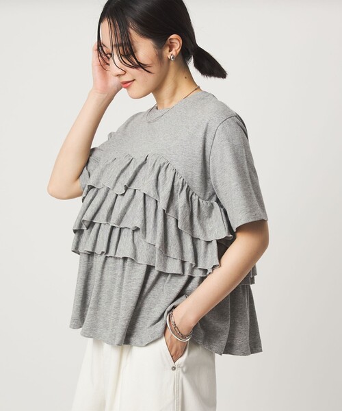 green label relaxing(グリーンレーベルリラクシング)の「【WEB限定】<at ease>フロント フリル ショートスリーブ カットソー(Tシャツ/カットソー・レディース・ホワイト/コバルトブルー/ブラック/ライトグレー・FREE)」の5枚目の写真