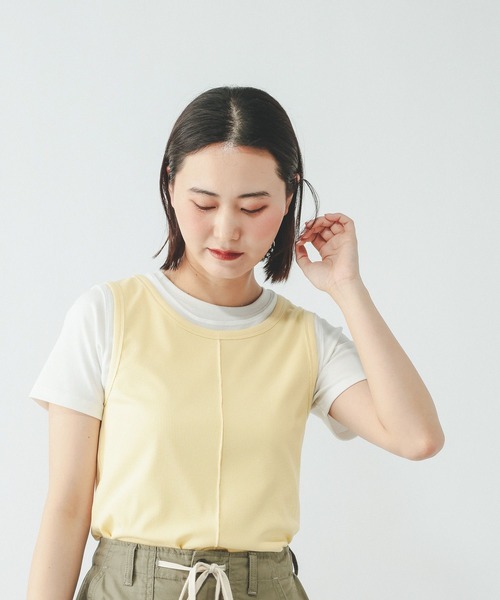 GLOBAL WORK(グローバルワーク)の「フェイクドッキングタンクトップ/684039(Tシャツ/カットソー・レディース・ライトイエロー/ダークグレー/ホワイト・MEDIUM/LARGE)」の1枚目の写真