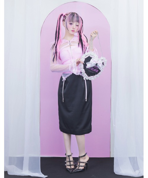AVENCHUMU(アバンチュウム)の「Heart apron tight skirt(スカート・レディース・ピンク/ブラック・XS/FREE)」の3枚目の写真
