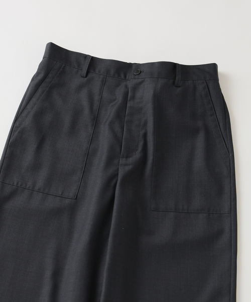 EDIFICE(エディフィス)の「ウール ベイカーパンツ(その他パンツ・メンズ・チャコールグレー/ブラウン・LARGE/MEDIUM)」の17枚目の写真