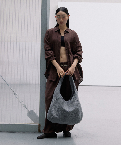 HAVEAWHALE(ハブアホエール)の「wool pebble bag (GR)(ショルダーバッグ・レディース・その他・FREE)」の1枚目の写真
