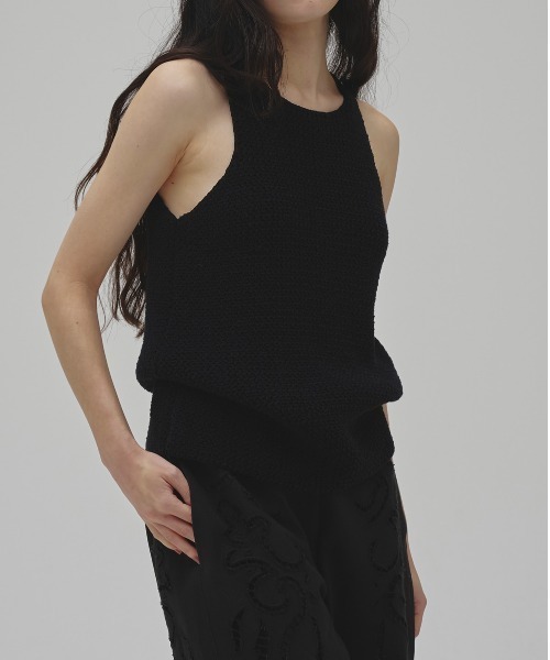 TODAYFUL(トゥデイフル)の「Bulky Knit Tanktop(タンクトップ・レディース・キナリ/ブラック・FREE)」の2枚目の写真
