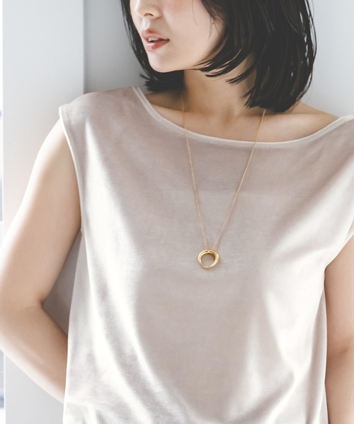 Noble(ノーブル)の「ベロア2WAYタンク(Tシャツ/カットソー・レディース・ベージュ/カーキ・FREE)」の4枚目の写真