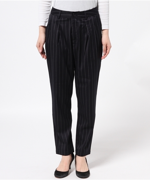 MOUSSY（マウジー）の「TUCK LOOSE PT/F（その他パンツ・レディース・イエロー/ダークネイビー/グレー系その他・1/2）」の4枚目の写真