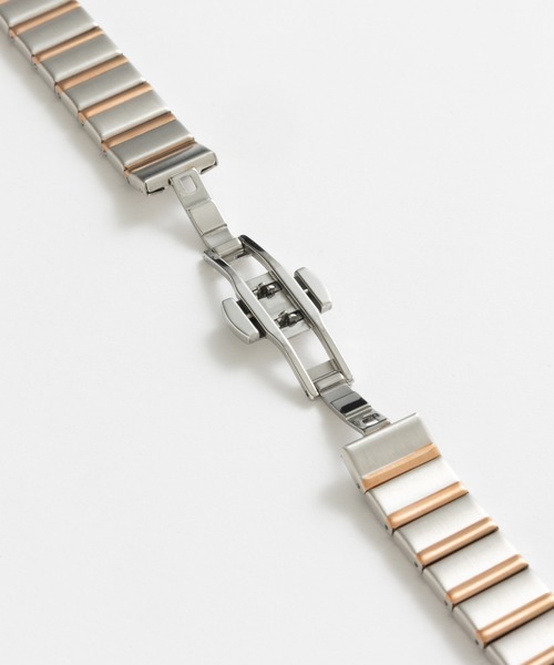 emonique(エモニーク)の「合金 アップルウォッチバンド Apple Watch バンド【38mm/40mm/41mm 対応】(デジタル腕時計・レディース・シルバー/ブラック/シルバー系・38)」の8枚目の写真
