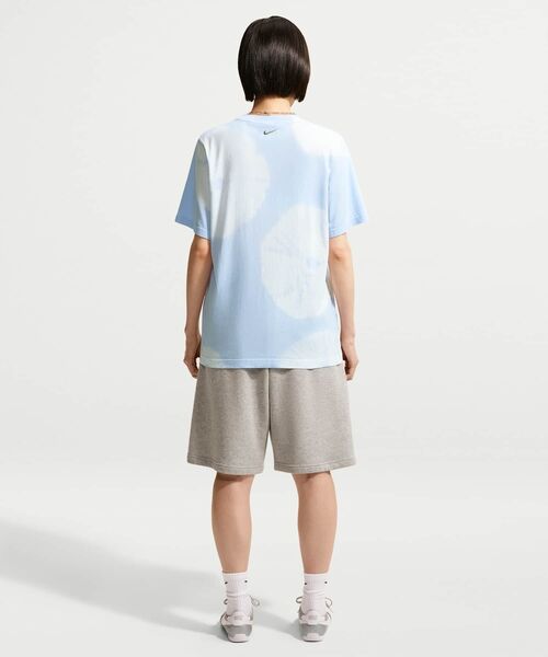 NIKE(ナイキ)の「ナイキ スポーツウェア ウィメンズ Tシャツ / Nike Sportswear Women's T-Shirt IW1212-407 Hydrogen Blue(Tシャツ/カットソー・レディース・クリアブルー・XS/S/M/L/XL)」の14枚目の写真