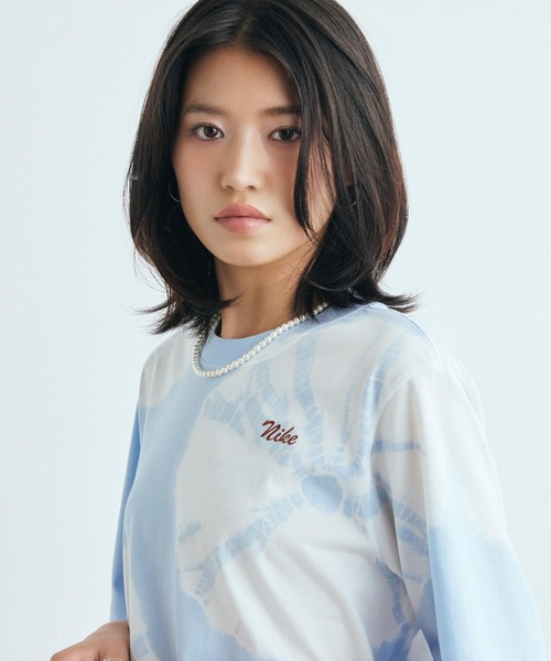 NIKE(ナイキ)の「ナイキ スポーツウェア ウィメンズ Tシャツ / Nike Sportswear Women's T-Shirt IW1212-407 Hydrogen Blue(Tシャツ/カットソー・レディース・クリアブルー・XS/S/M/L/XL)」の4枚目の写真