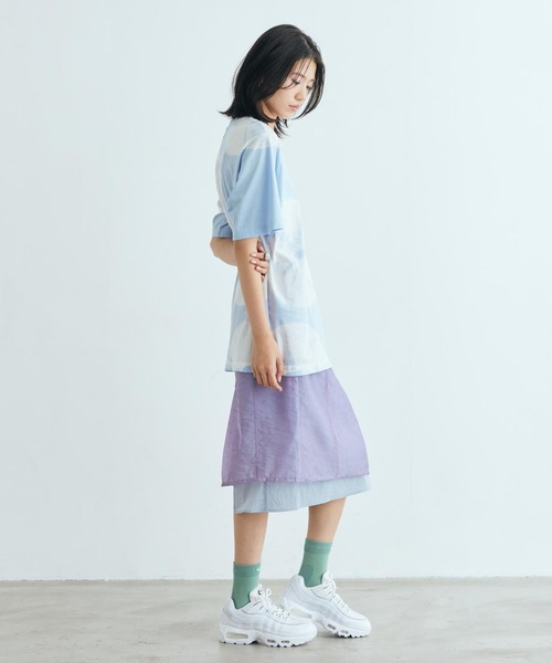 NIKE(ナイキ)の「ナイキ スポーツウェア ウィメンズ Tシャツ / Nike Sportswear Women's T-Shirt IW1212-407 Hydrogen Blue(Tシャツ/カットソー・レディース・クリアブルー・XS/S/M/L/XL)」の6枚目の写真