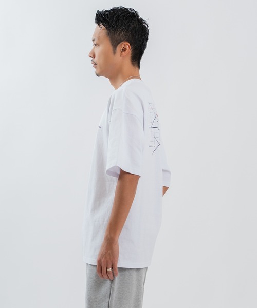 SIDEWAY STANCE（サイドウェイスタンス）の「【SIDEWAY STANCE】プリント 半袖Tシャツ（Tシャツ/カットソー・メンズ・ブラック系/ホワイト系/ホワイト/カーキ系/ブラック・LARGE/MEDIUM/SMALL/X-LARGE）」の20枚目の写真