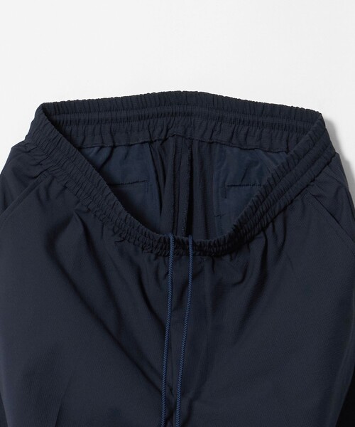 A DAY IN THE LIFE UNITED ARROWS(アデイインザライフユナイテッドアローズ)の「ドライ サッカー ワイドイージーパンツ-吸水速乾-<A DAY IN THE LIFE>(スラックス・メンズ・ネイビー/ダークグレー/ベージュ・L/S/M)」の14枚目の写真