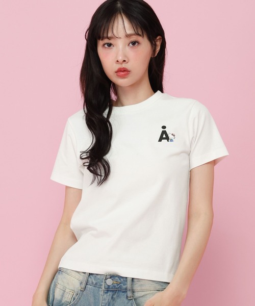 ALAND(エーランド)の「【ハローキティ】AロゴTシャツ(Tシャツ/カットソー・レディース・ブラック/ホワイト・SMALL/LARGE)」の9枚目の写真