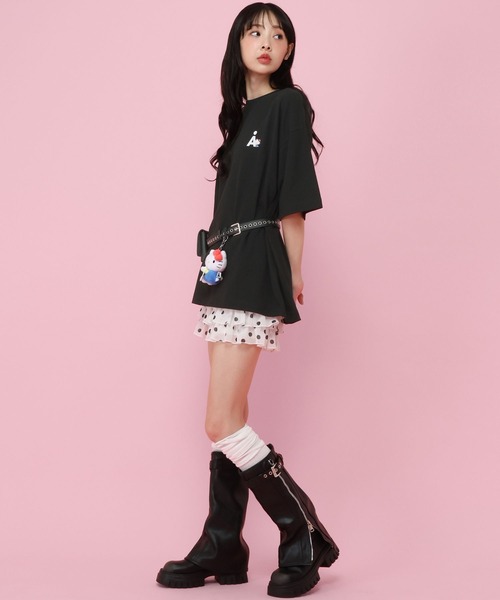 ALAND(エーランド)の「【ハローキティ】AロゴTシャツ(Tシャツ/カットソー・レディース・ブラック/ホワイト・SMALL/LARGE)」の14枚目の写真
