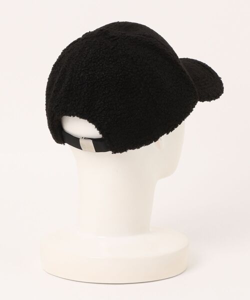 MM6 Maison Margiela(エムエムシックス メゾン マルジェラ)の「MM6 WOMAN HAT(キャップ・レディース・ブラック・FREE)」の2枚目の写真