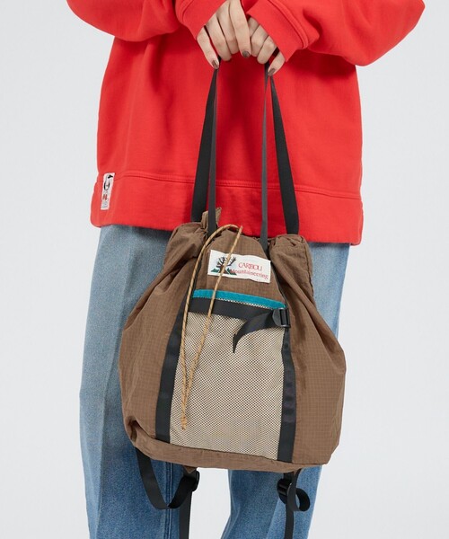 Caribou(カリブー)の「【CARIBOU MOUNTAINEERING】ウルトラライト2WAYバッグ/トートバッグ/リュック(トートバッグ・レディース・ベージュ/グレー/ネイビー/ブラック・フリー)」の1枚目の写真
