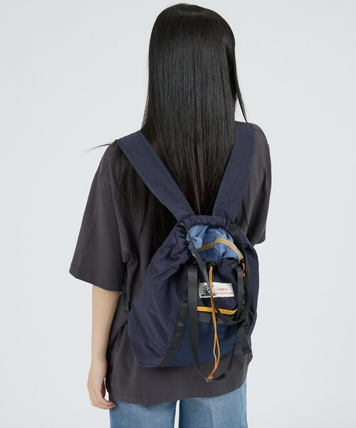 Caribou(カリブー)の「【CARIBOU MOUNTAINEERING】ウルトラライト2WAYバッグ/トートバッグ/リュック(トートバッグ・レディース・ベージュ/グレー/ネイビー/ブラック・フリー)」の14枚目の写真