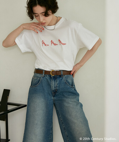 GOOD ROCK SPEED(グッドロックスピード)の「GOOD ROCK SPEED/グッドロックスピード 【The Devil Wears Prada】Heels Tシャツ/『プラダを着た悪魔』(Tシャツ/カットソー・レディース・オフホワイト/チャコール・フリ-)」の3枚目の写真
