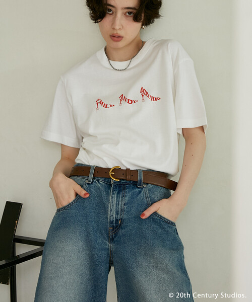 GOOD ROCK SPEED(グッドロックスピード)の「GOOD ROCK SPEED/グッドロックスピード 【The Devil Wears Prada】Heels Tシャツ/『プラダを着た悪魔』(Tシャツ/カットソー・レディース・オフホワイト/チャコール・フリ-)」の5枚目の写真