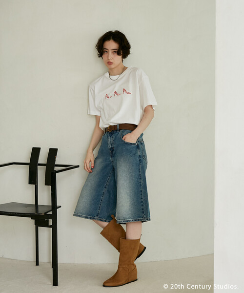 GOOD ROCK SPEED(グッドロックスピード)の「GOOD ROCK SPEED/グッドロックスピード 【The Devil Wears Prada】Heels Tシャツ/『プラダを着た悪魔』(Tシャツ/カットソー・レディース・オフホワイト/チャコール・フリ-)」の8枚目の写真