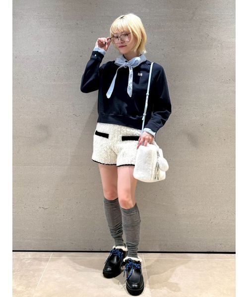 FURFUR(ファーファー)の「【WEB・一部店舗限定カラー】シャツドッキングボウタイスウェット(スウェット・レディース・チャコールグレー/ネイビー/グレー/ホワイト/ライトピンク・F)」の22枚目の写真
