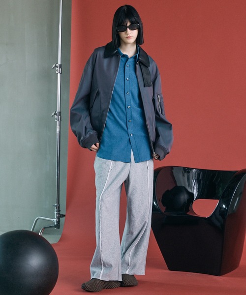 MAISON SPECIAL（メゾンスペシャル）の「《UNISEX》120/2/2 Suvin Cotton Gabardine Prime-Over Leather Collar CWU Flight Jacket/スビンコットンギャバジンプライムオーバー衿レザーCWUフライトジャケット【MAISON SPECIAL/メゾンスペシャル】■セットアップ対応■（ブルゾン・メンズ・カーキ/ブルー/チャコールグレー/ブラック・1/0/2）」の5枚目の写真